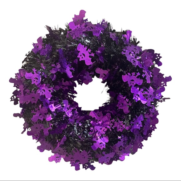 Halloween Holographic Bat 19” Tinsel Wreath NWT - Picture 7 of 9